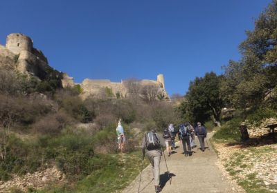 Forteresse de Mornas et massif d'Uchaux